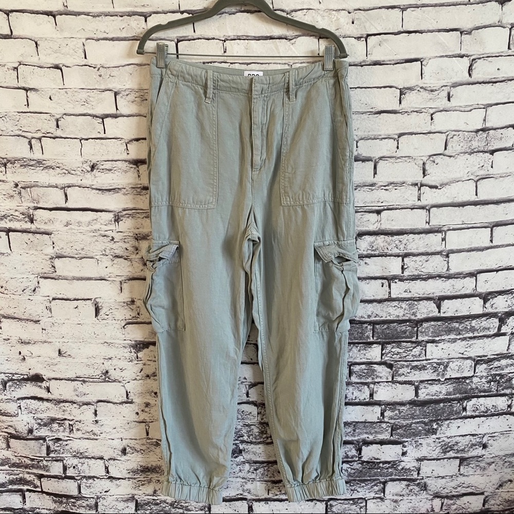 BDG Urban Outfitters Twill Cargo Joggers